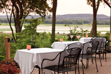 Outdoor dining at Goldmoor Inn, Galena, Illinois, USA